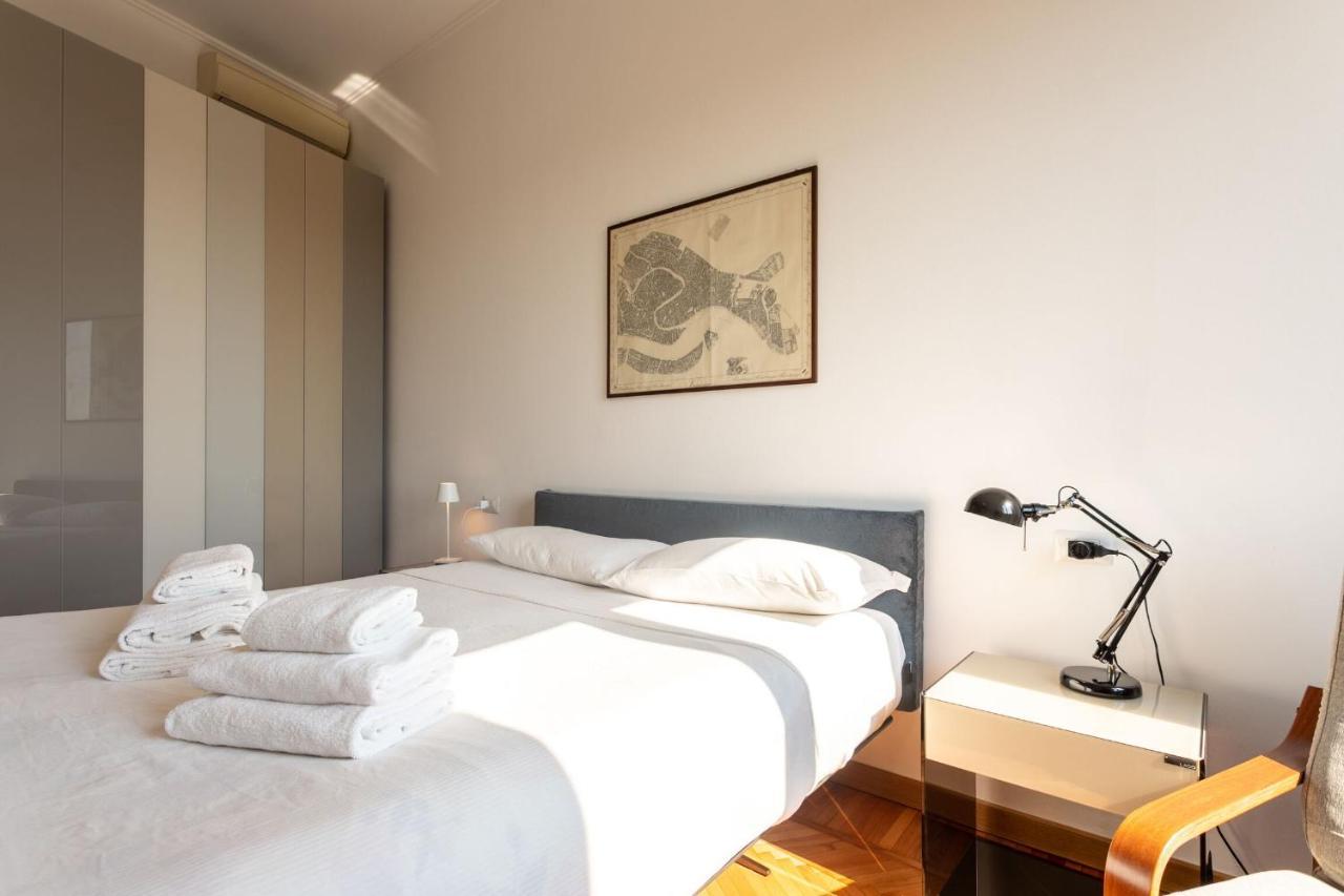 Appartement Garibaldi Two Bedrooms By Halldis